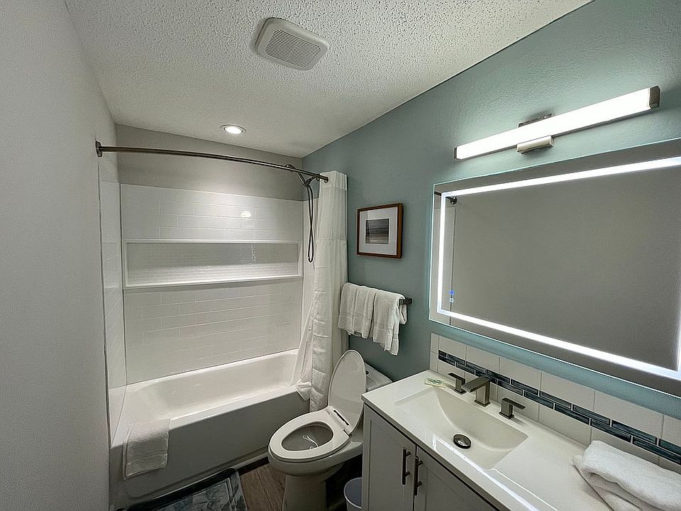 2nd image of 1711 S Ocean Blvd