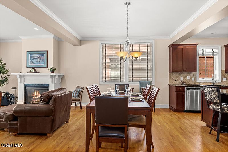 4th image of 150 High Rock Avenue