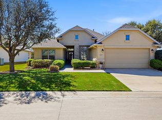 10917 Southerland Dr, Denton, TX 76207