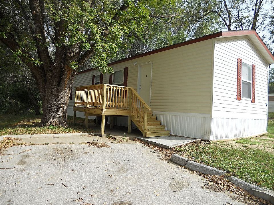 1st image of 3700 28th St Lot 128