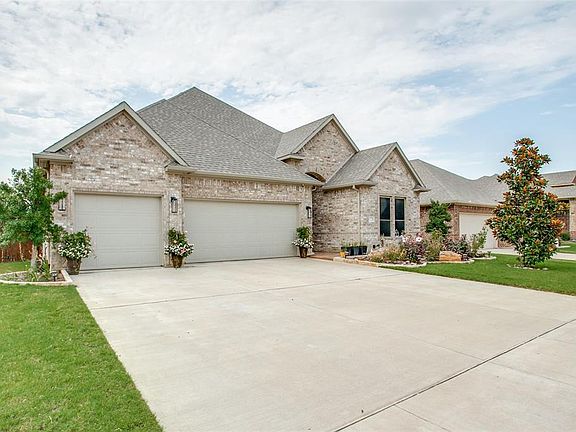 2nd image of 1728 Stillwater Dr