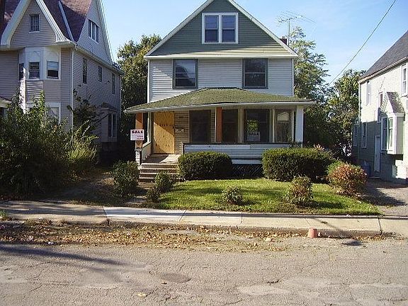 2nd image of 1394 E 125th St
