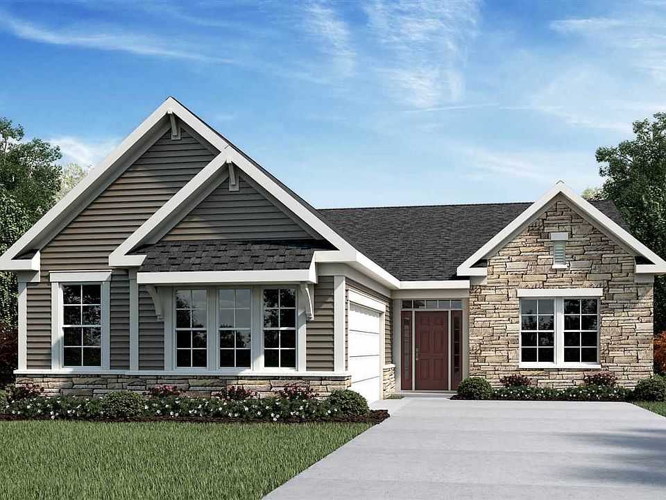 1st image of 667 Palisade Dr #4