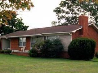 213 Walker Dr, Morristown, TN 37814