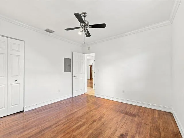 1658 Jackson St — Photo 17