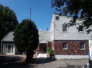 99 Clare Ave, Hyde Park, MA 02136
