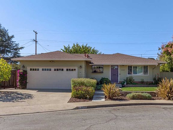 3rd image of 8421 Diane Ct