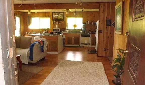 2nd image of 18-4114 Haumalu St.