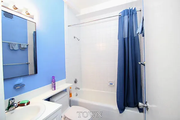 Rented by Town Residential | media 6