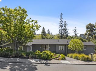 36 Crest Rd, Piedmont, CA 94611