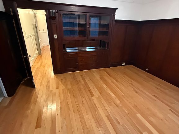 3rd image of 2033 Taylor St #1
