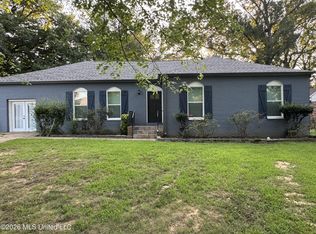 8761 Chesterfield Dr, Southaven, MS 38671