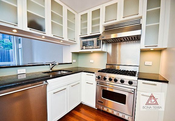 5th image of 45 Park Ave APT 203