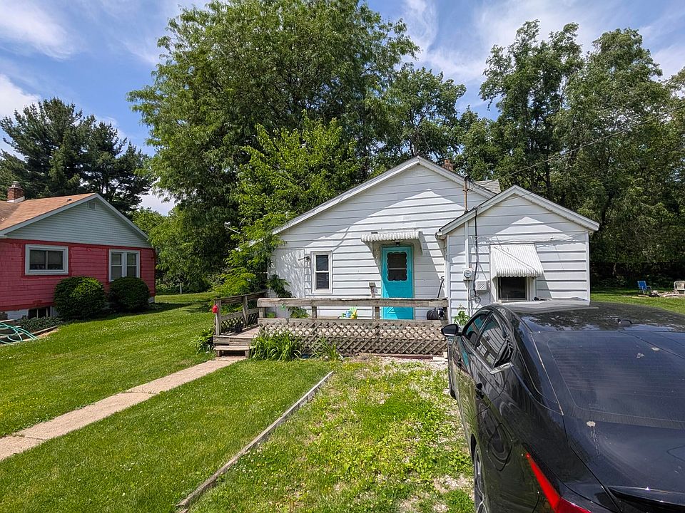 1st image of 405 Maple Ave