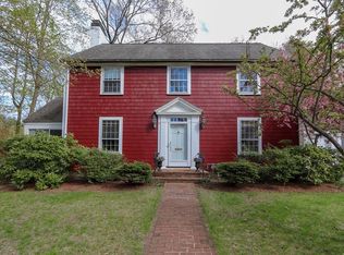 74 Leighton Rd, Wellesley, MA 02482