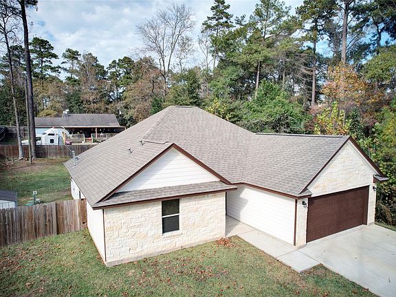 3rd image of 10337 Royal Cullum Dr