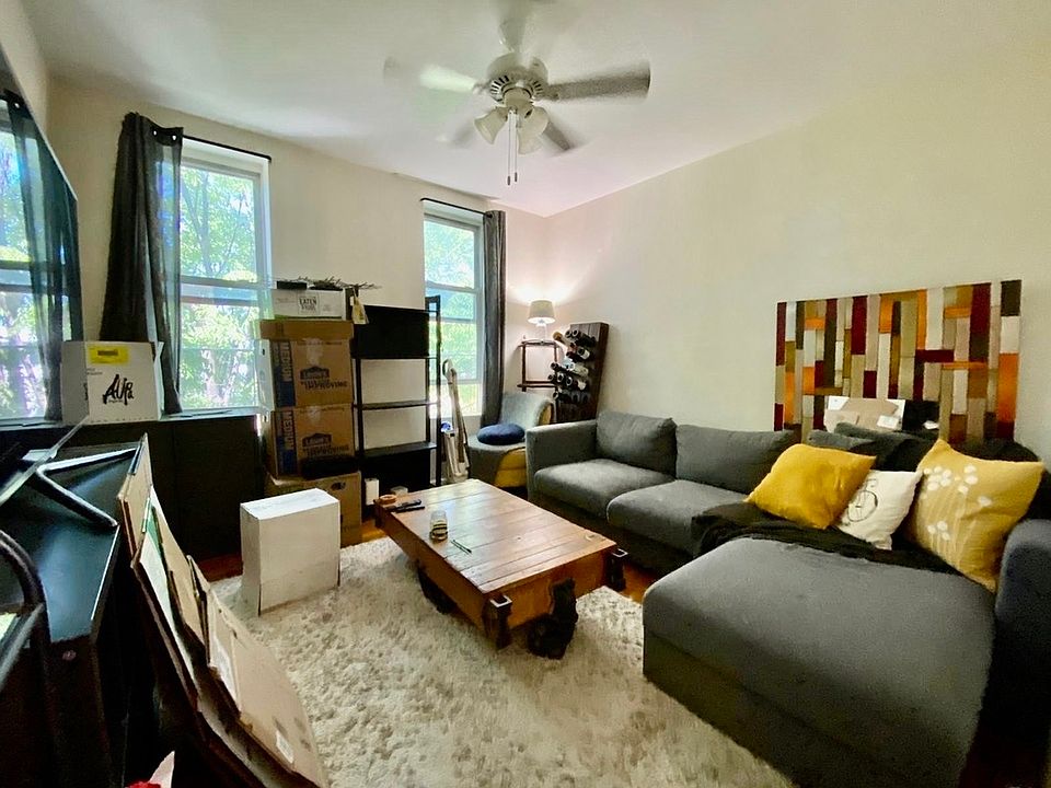 1st image of 325 22nd St #3F