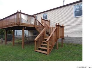 74 Close Hollow Dr, Hamlin, NY 14464