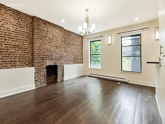 Rented by Sotheby's International Realty | media 2