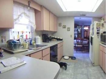 3rd image of 668 Ashland Ct