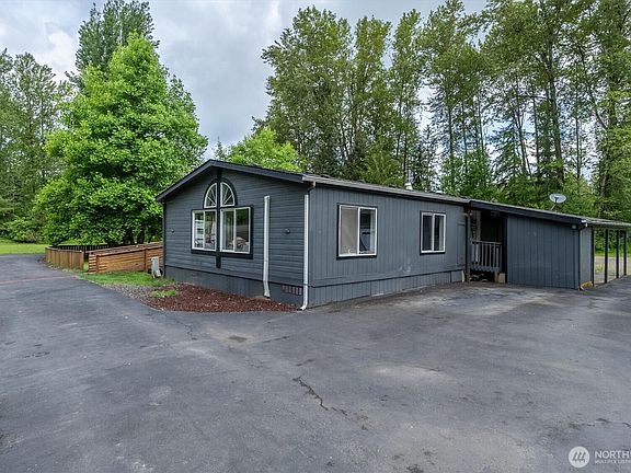 4th image of 155 Rivendell Lane