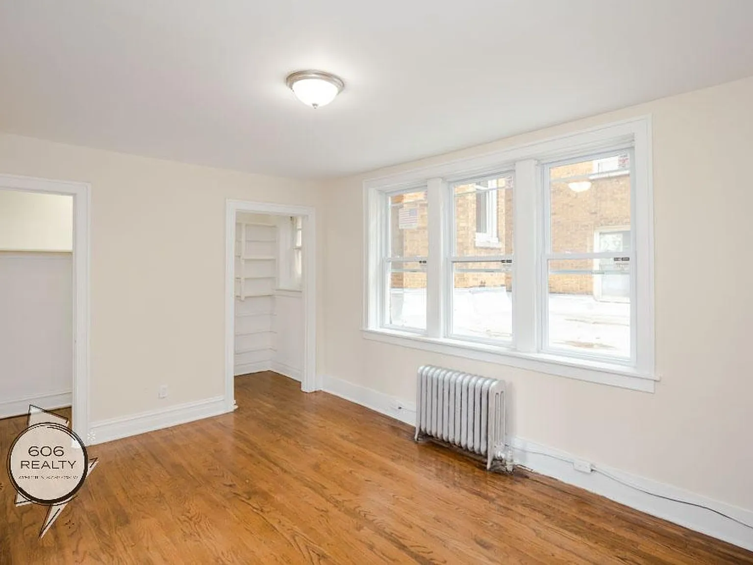 5011 W. Cermak Rd — Photo 3