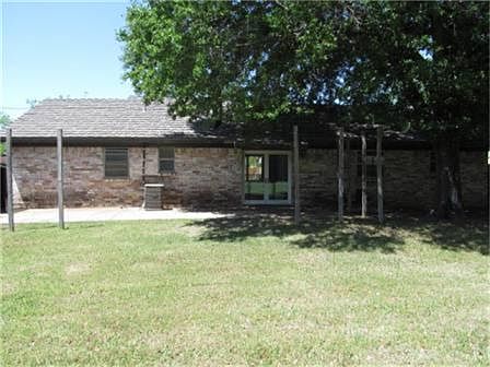2nd image of 2512 Shady Grove Dr