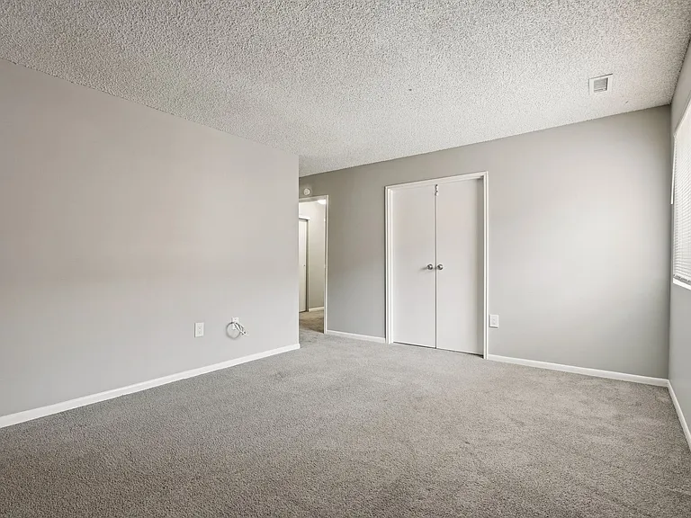 Aspen Apartments in Whitehall — Photo 48