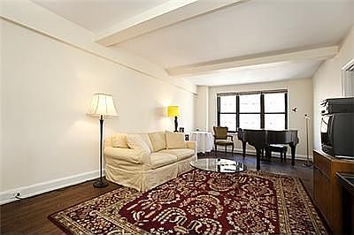 1st image of 240 E 79th St APT 10A