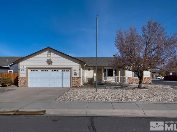 984 Julia Ln, Fernley, NV 89408