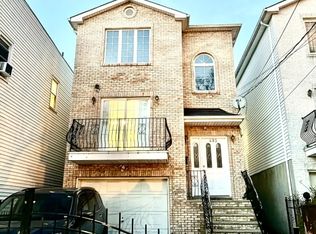 493 Delavan Ave, Newark, NJ 07107