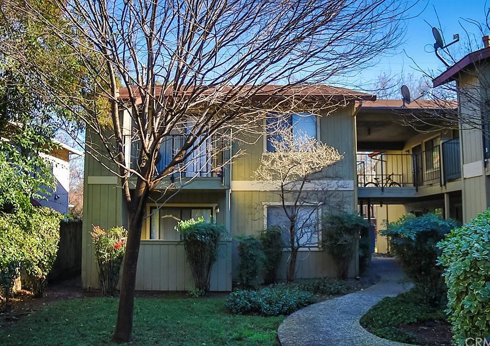 2nd image of 1244 Magnolia Ave APT 10