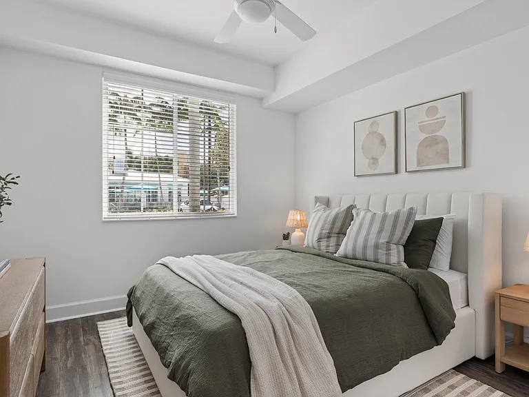 Bell Kendall West — Photo 18