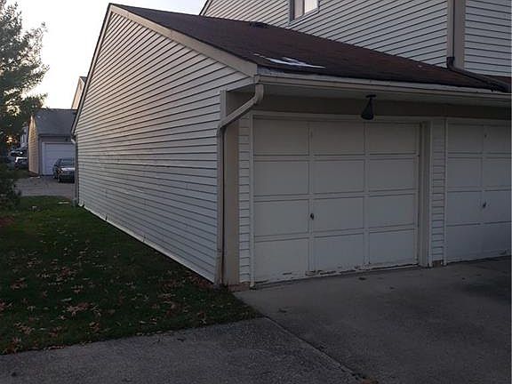 2nd image of 20420 Williamsburg Ct #302B