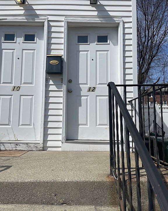 1st image of 12 Amherst Rd #0