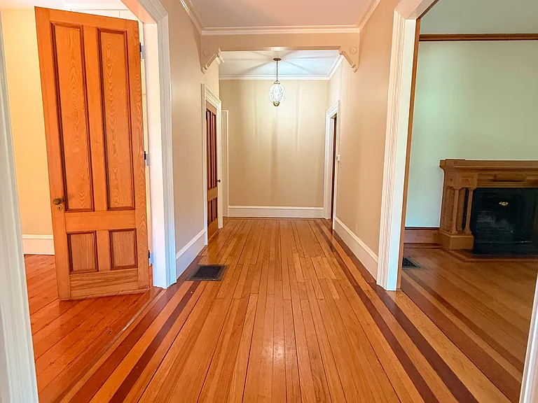 209 Bacon St #1 — Photo 7