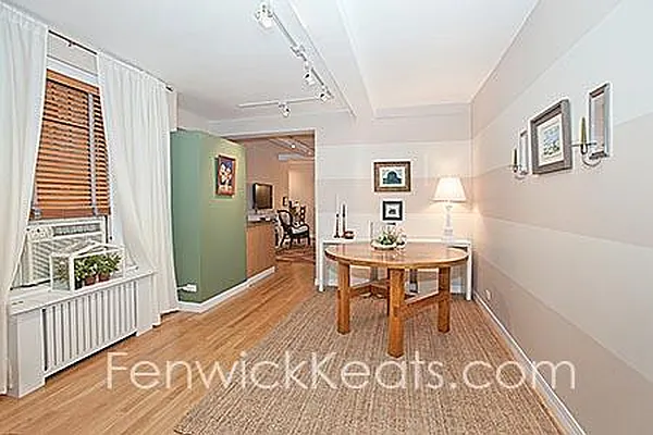 Sold by Fenwick Keats Real Estate | media 19