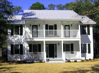 532 Whitehall Ave, Georgetown, SC 29440