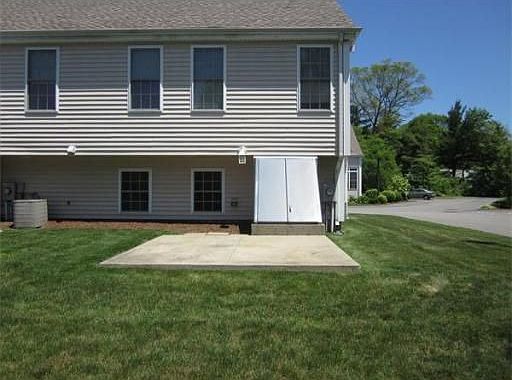 2nd image of 878 Brockton Ave