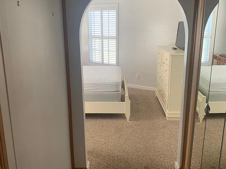 1219 Thomas Dr #236 — Photo 8