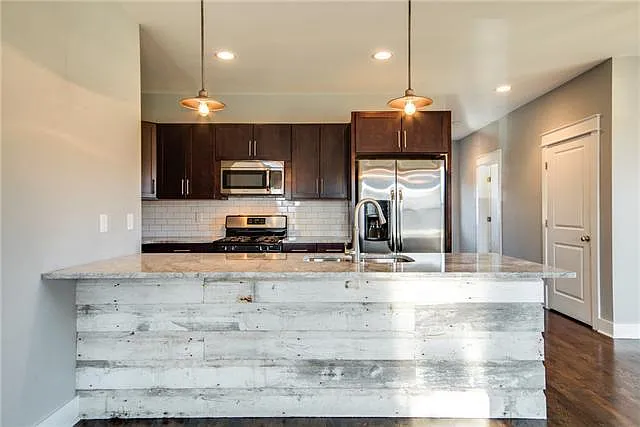1015 Delmas Ave — Photo 4