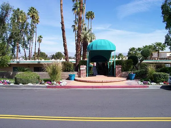Rancho Mirage Villa Apartments