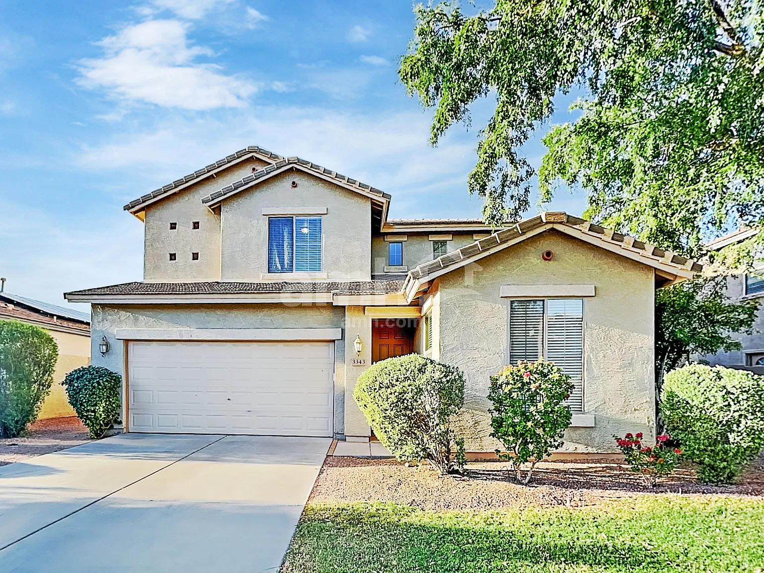 5 bed, 4.0 bath, 2487 sqft, $2,985 — Photo 1