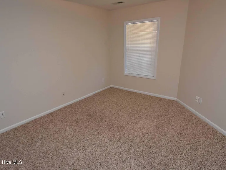 3304 Mulberry Ln #E — Photo 11