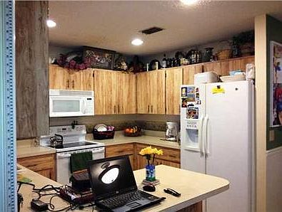 5th image of 5920 23rd St