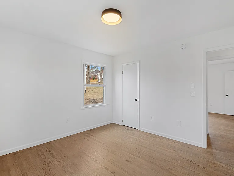 7 Browndale Rd — Photo 12