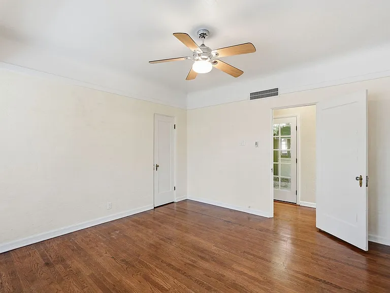 1238 W Coronado Rd — Photo 29