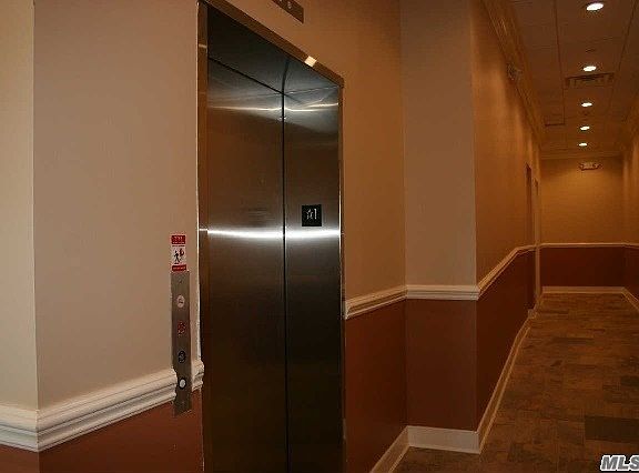 2nd image of 17-2A Green St #2A