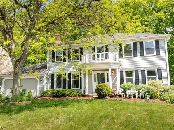 34875 Ada Dr, Solon, OH 44139