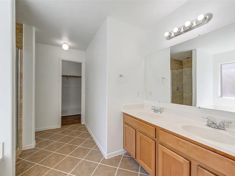 24626 Cornell Park Ln — Photo 28